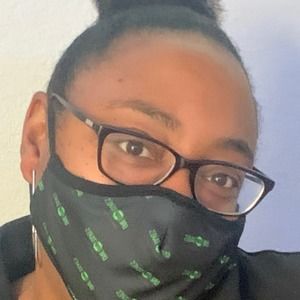 Meet your Posher, Janay